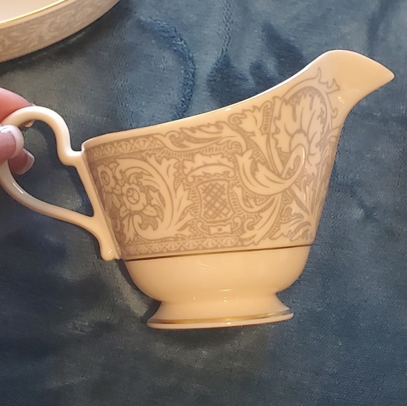 FRANCISCAN MASTERPIECE RENAISSANCE 65PC DINNERWARE - Picture 5 of 8